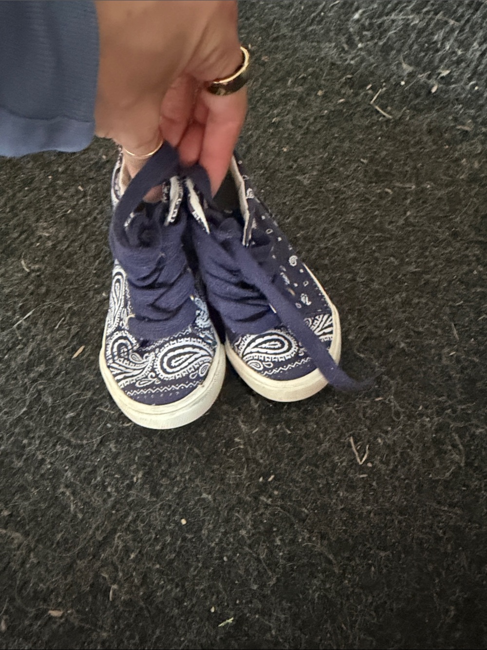 Toddler size 4 High-Top Sneakers with Navy Bandana Print and Yellow smile Accent - Picture 4 of 6